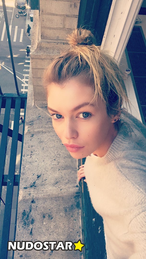 Stella Maxwell Instagram Leaks 67