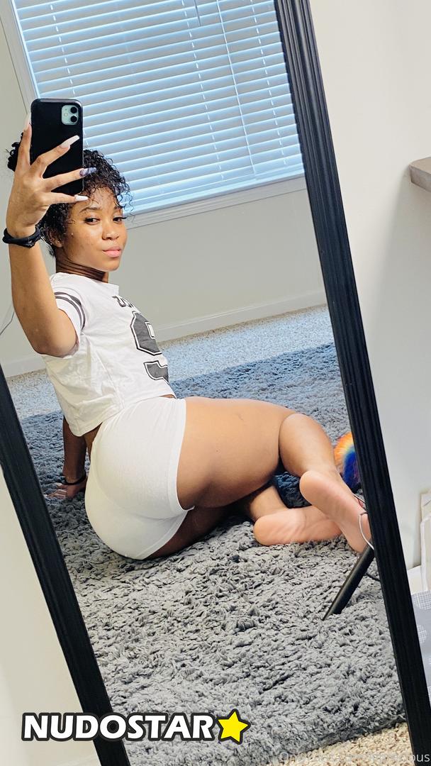 Lil Precious OnlyFans Leaks (32 Photos + 5 Videos)