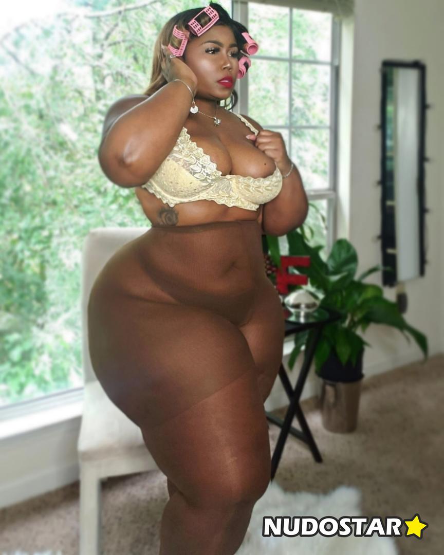 Chrisy Aka Chrisycurves Onlyfans Leaks 52 Photos Sexy Youtubers