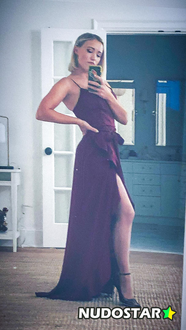 Emily Osment – emilyosment Instagram Leaks (40 Photos)