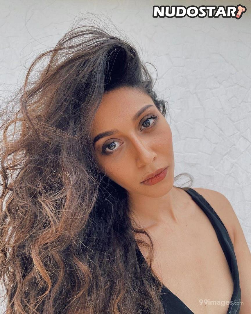 Aahana Kumra Instagram Leaks (50 Photos)