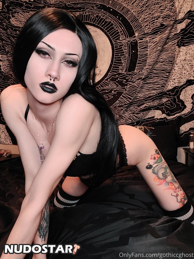 Gothiccghost OnlyFans Leaks (46 Pics)