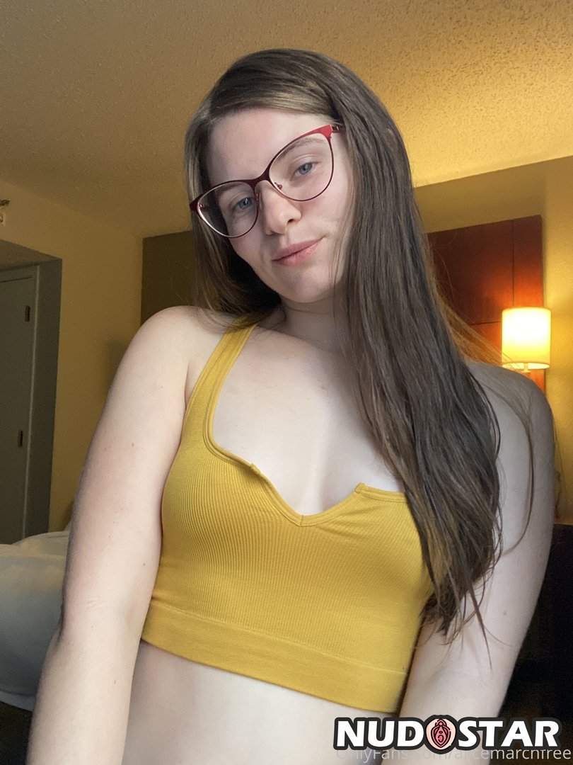 Alicemarchfree Leaked Photo 18