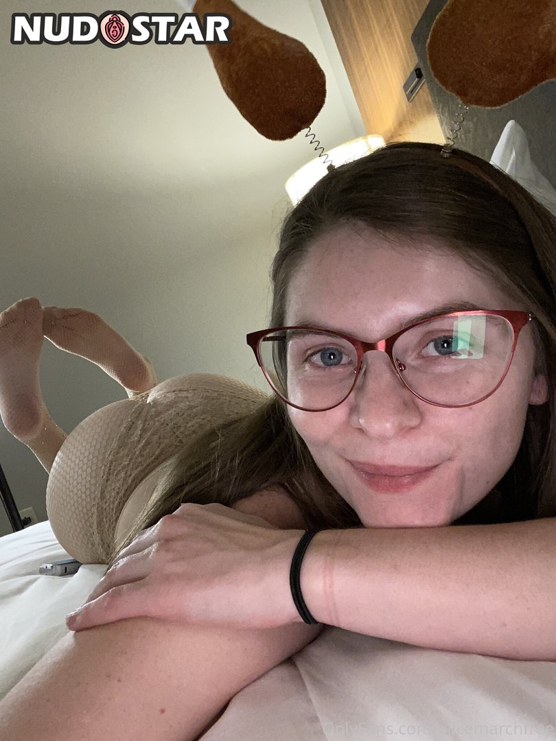 Alicemarchfree Leaked Photo 35
