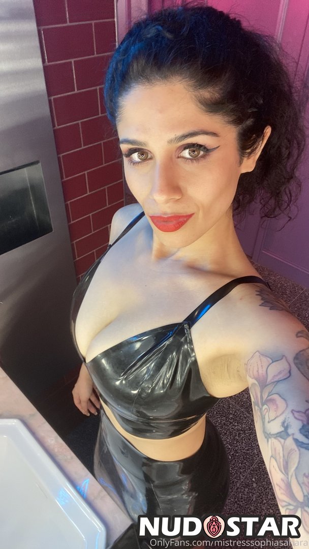 Mistress Sophia Sahara  – Mistresssophiasahara OnlyFans Leaks (57 Photos)