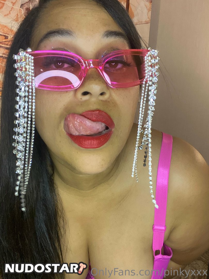 The Official Pinky XXX aka Pinkyxxx OnlyFans Leaks 8