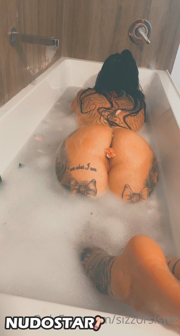 Sizzorsister OnlyFans Leaks (48 Photos)