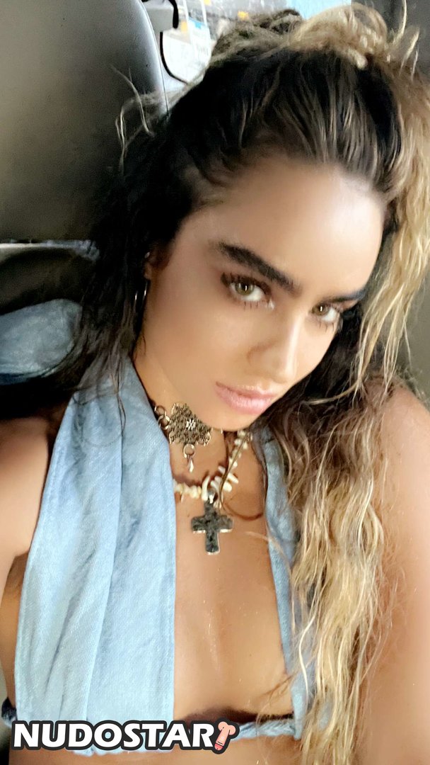 Sommer Ray Leaked Photo 7
