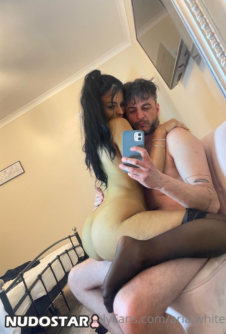Aria White – That Couple OnlyFans Leaks (70 Photos)