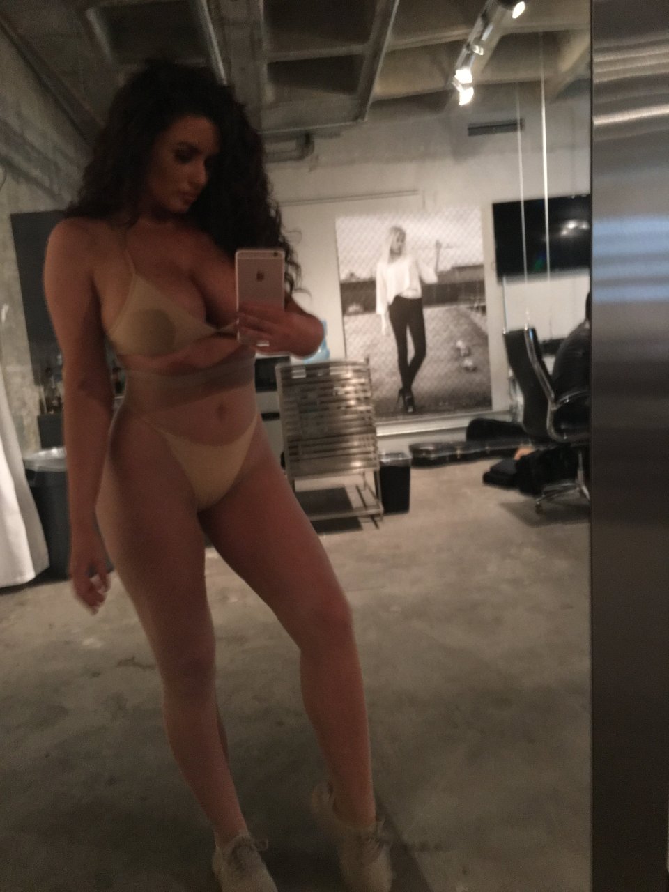 Abigail Ratchford Playboy Model Leaked Nudes