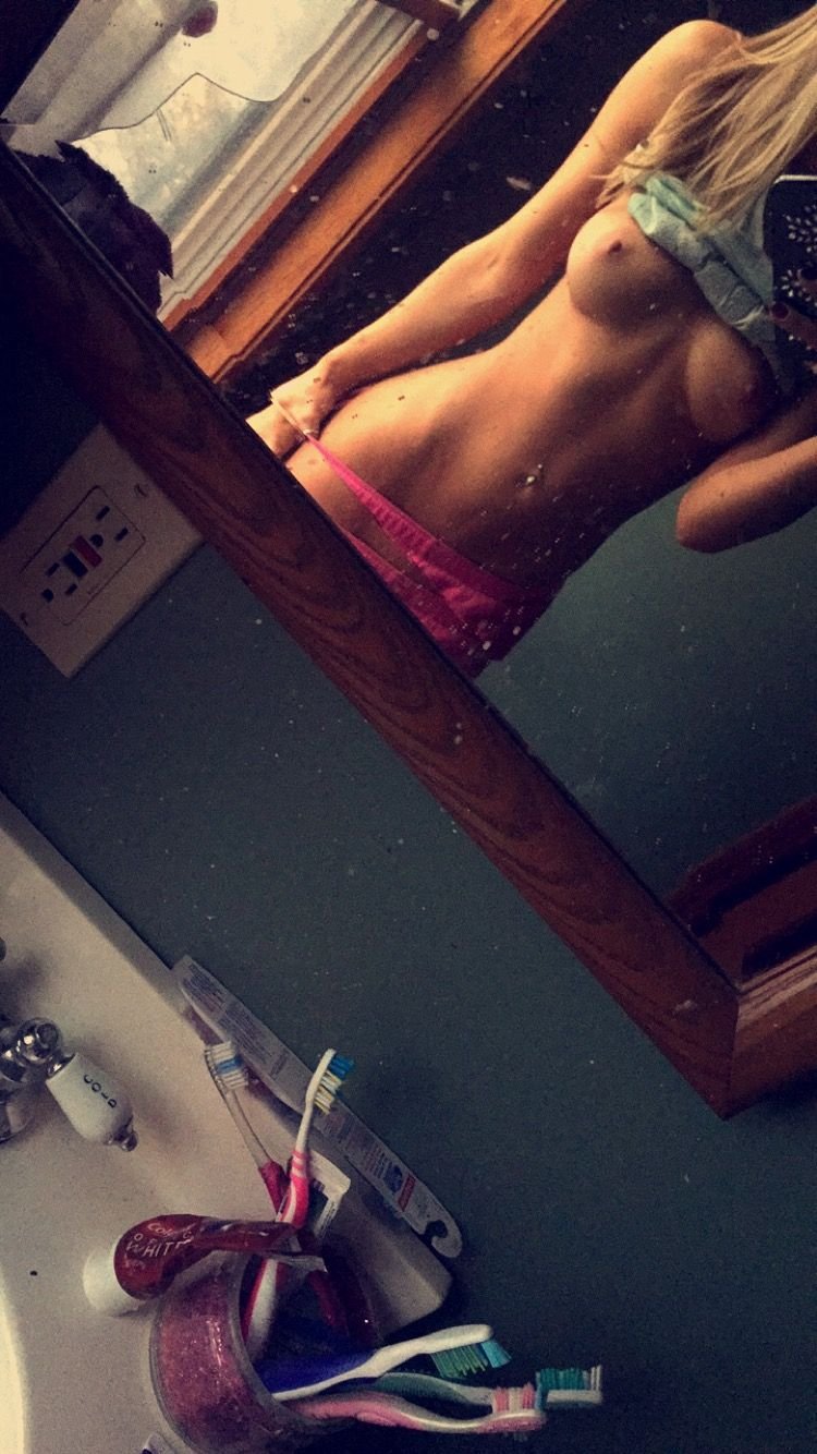 Valerie Pac Instagram Star Nudes Leaks