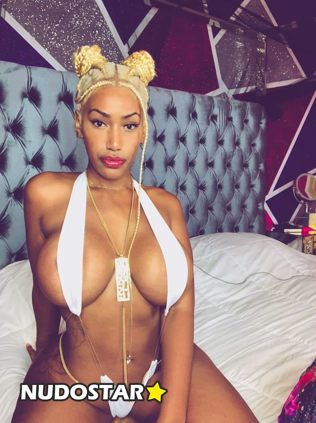 Kat Leya – vivalabadchick Instagram Sexy Leaks (34 Photos)
