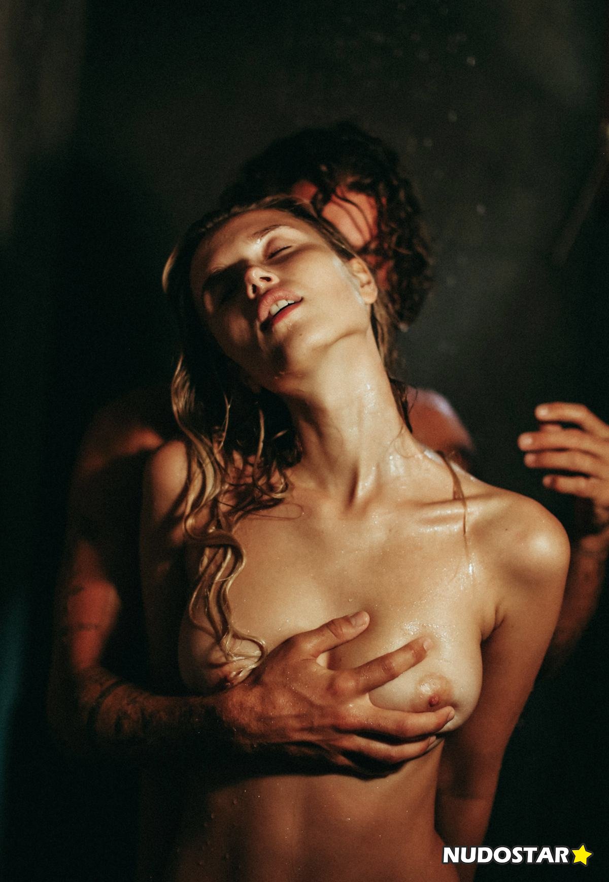 Polina Malinovskaya – polinamalinovskaya Instagram Nude Leaks (25 Photos)