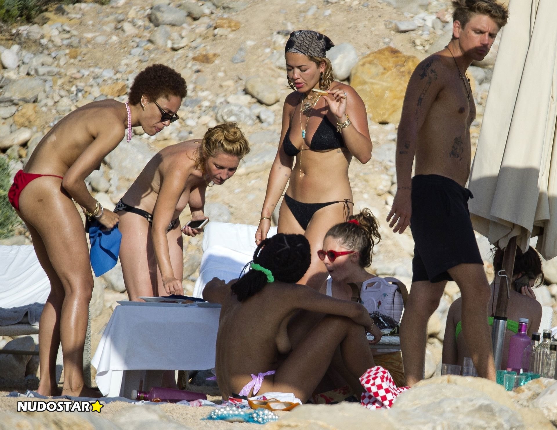 Rita Ora Instagram Nude Leaks (25 Photos)