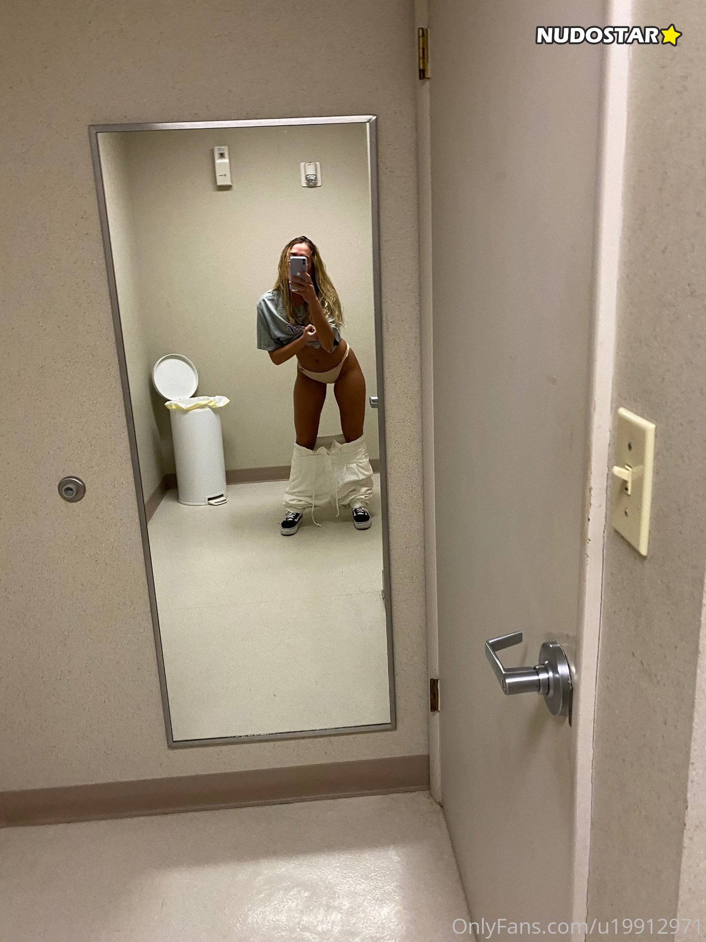 Gabby – xogabby OnlyFans Nude Leaks (35 Photos)