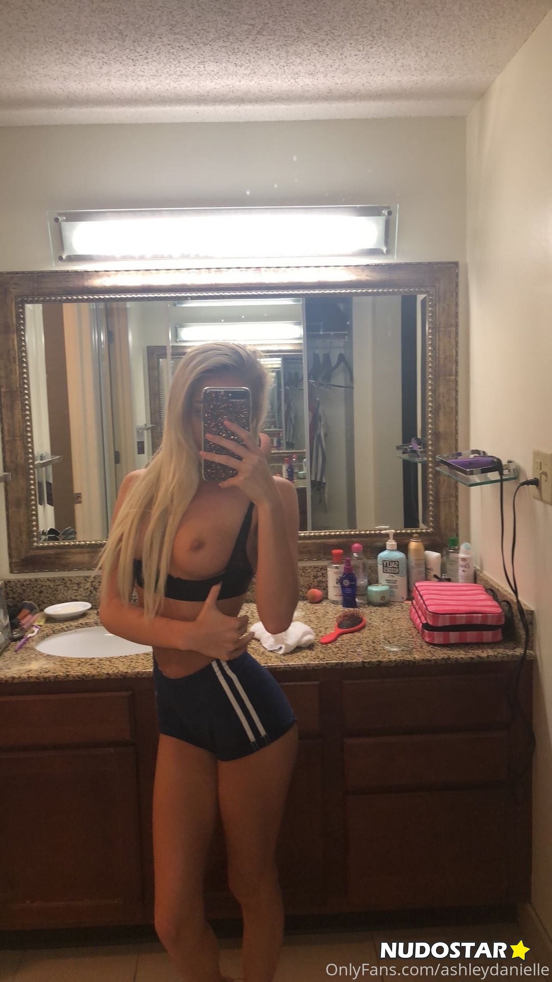 Ashley Danielle – ashleydanielle OnlyFans Nude Leaks (9 Photos)